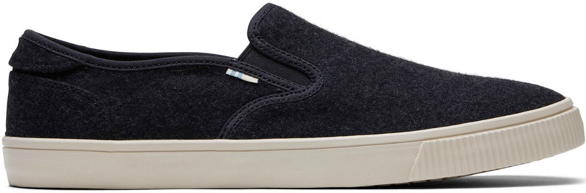 Toms brand canvas style men's shoe in black